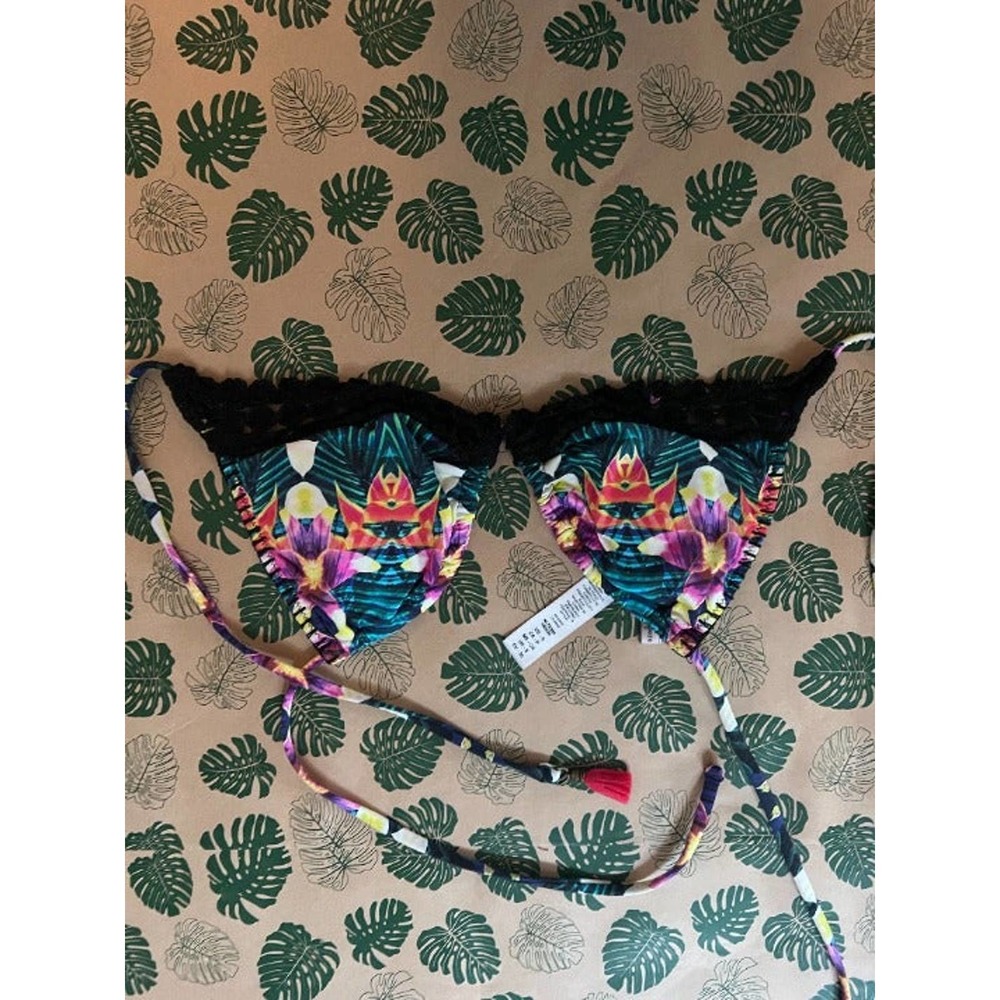 Small Nanette Lepore Tropical bikini top